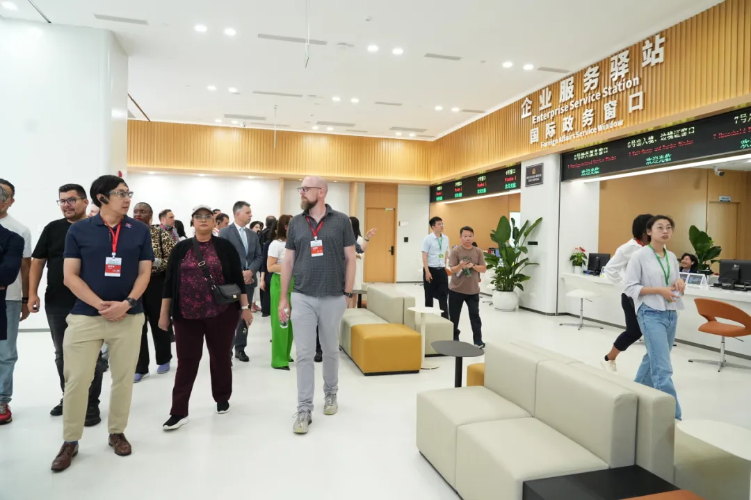 1780548745585974.png 图片13.png